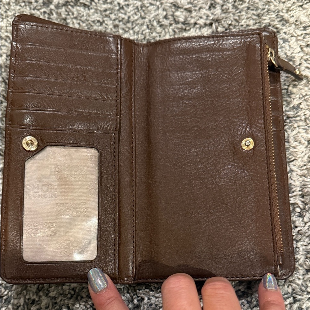Michael Kors Monogram Brown Tan Wallet big valley studded clutch MK designer - Picture 9 of 10